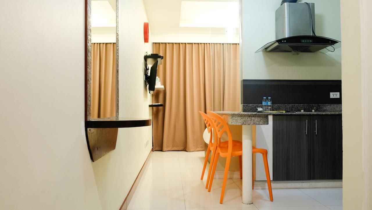 Zen Rooms Malate Robinsons Манила Экстерьер фото