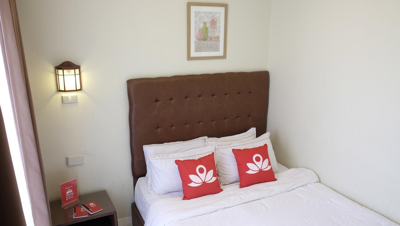 Zen Rooms Malate Robinsons Манила Экстерьер фото