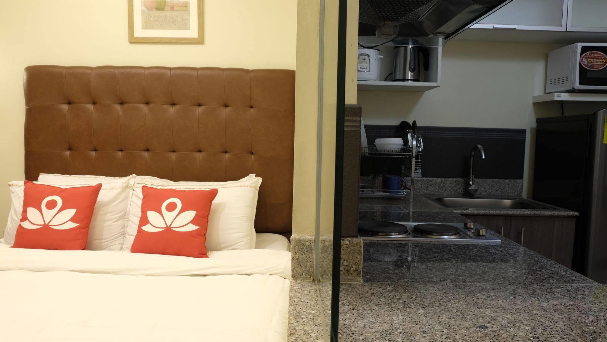 Zen Rooms Malate Robinsons Манила Экстерьер фото