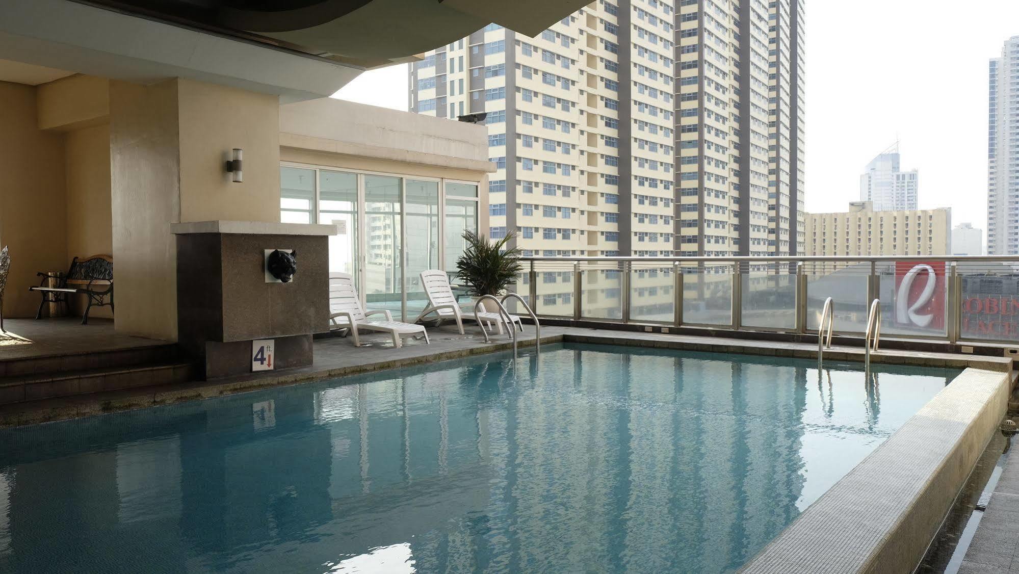 Zen Rooms Malate Robinsons Манила Экстерьер фото