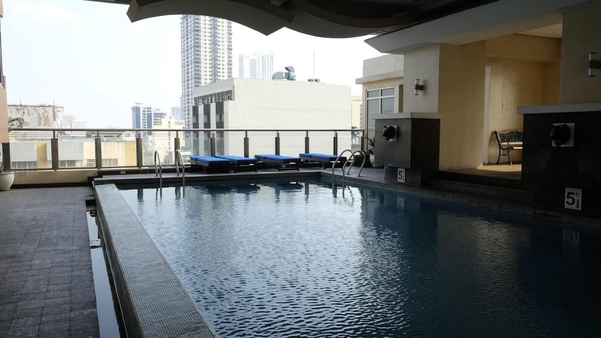 Zen Rooms Malate Robinsons Манила Экстерьер фото